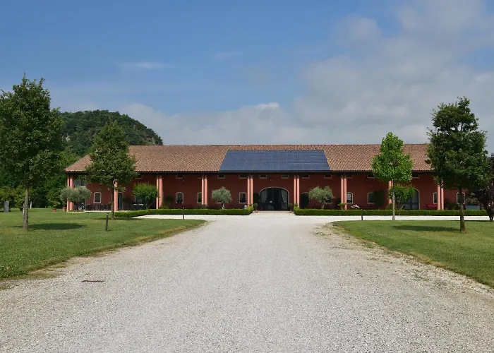 Tenuta Monterosso 3*