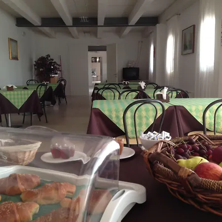 Tenuta Monterosso 3* Feriole