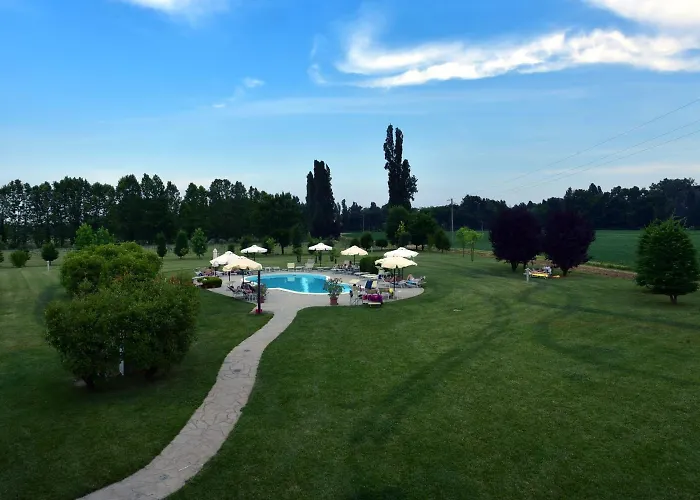 Tenuta Monterosso 3* Feriole